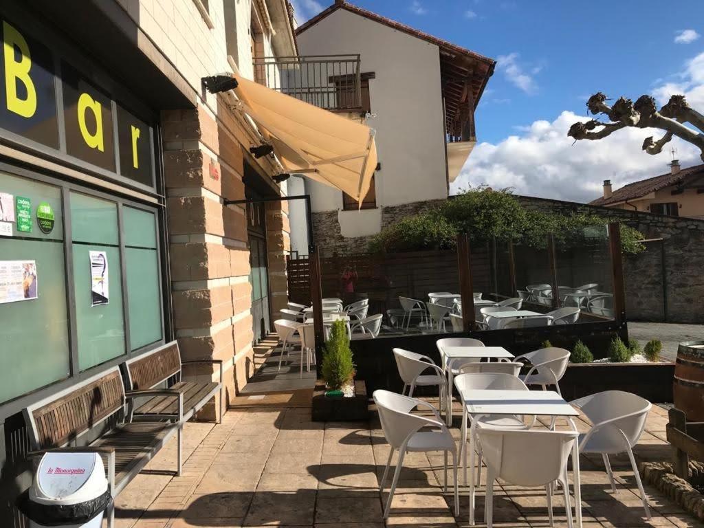 Hostal Ardoi Zizur Mayor ภายนอก รูปภาพ