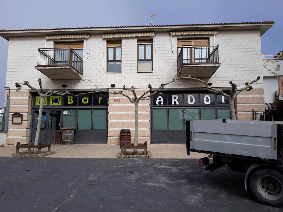 Hostal Ardoi Zizur Mayor ภายนอก รูปภาพ
