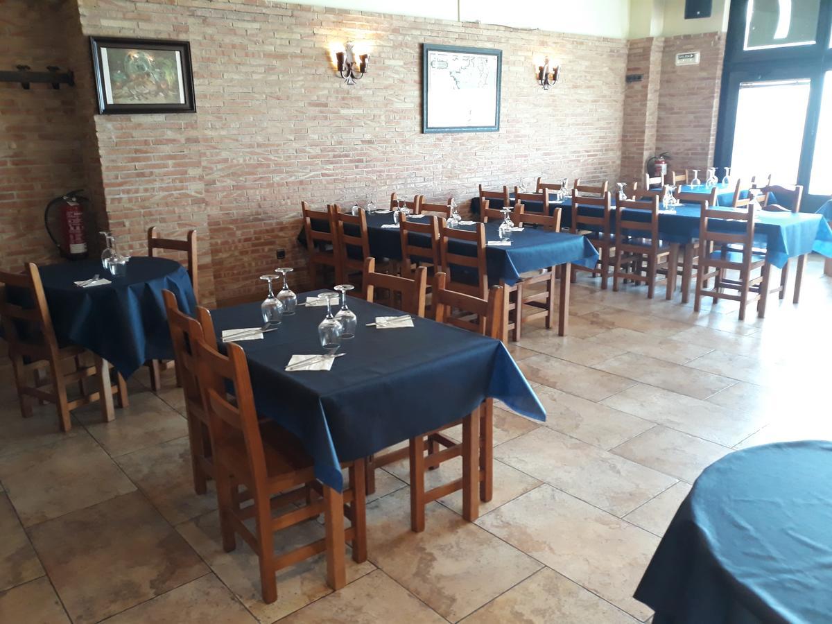 Hostal Ardoi Zizur Mayor ภายนอก รูปภาพ