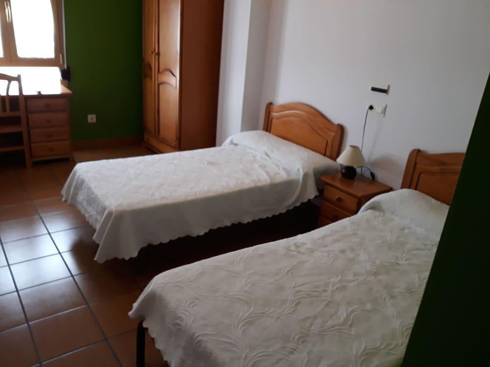 Hostal Ardoi Zizur Mayor ภายนอก รูปภาพ